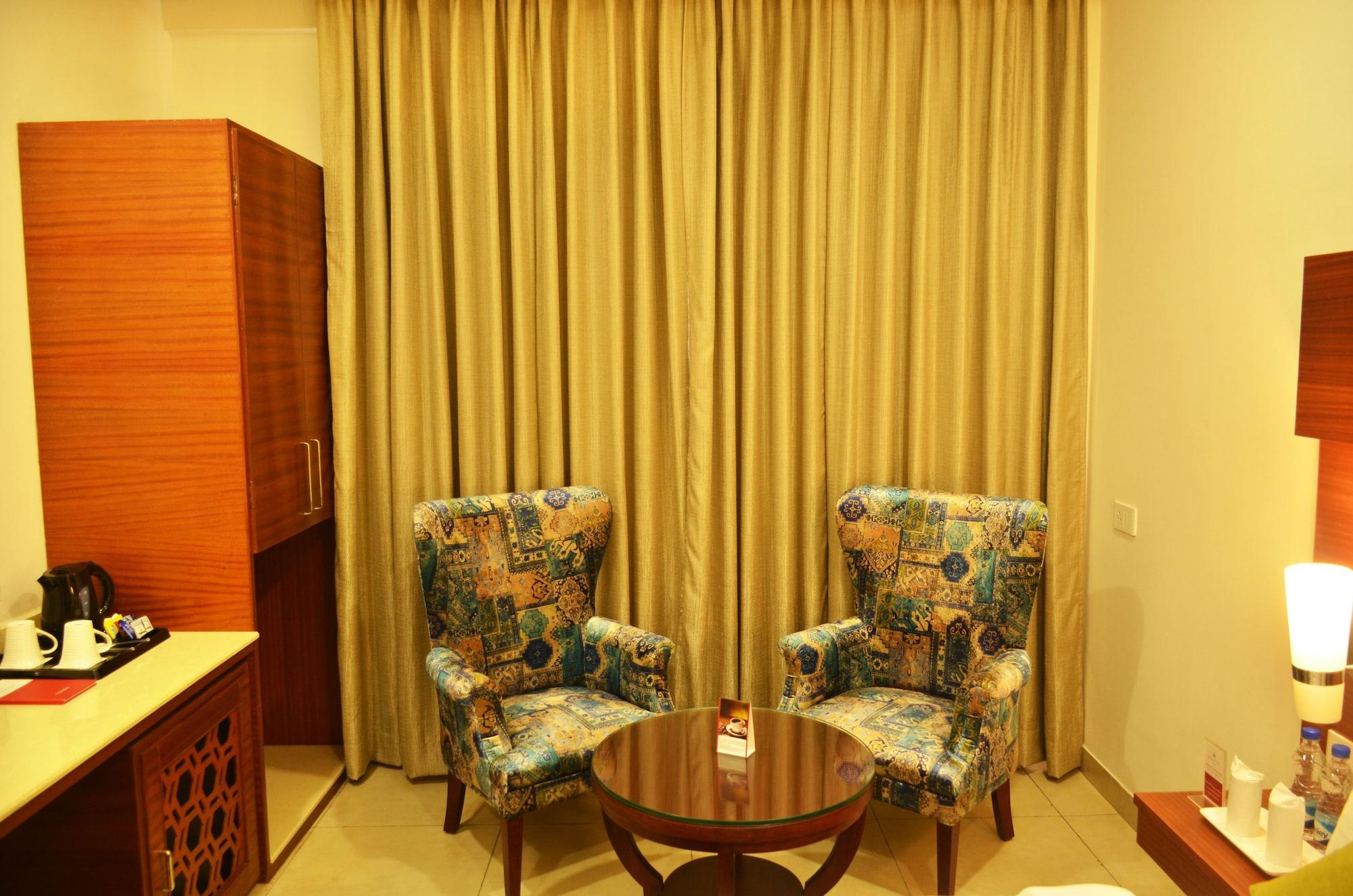 Mint Hotel Premia Chandigarh, Zirakpur Εξωτερικό φωτογραφία